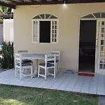 Casa Com Piscina Aconchegante 300 M Do Mar